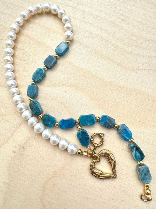 Sea & Sky Harmony – Pearl and Apatite Gem Necklace