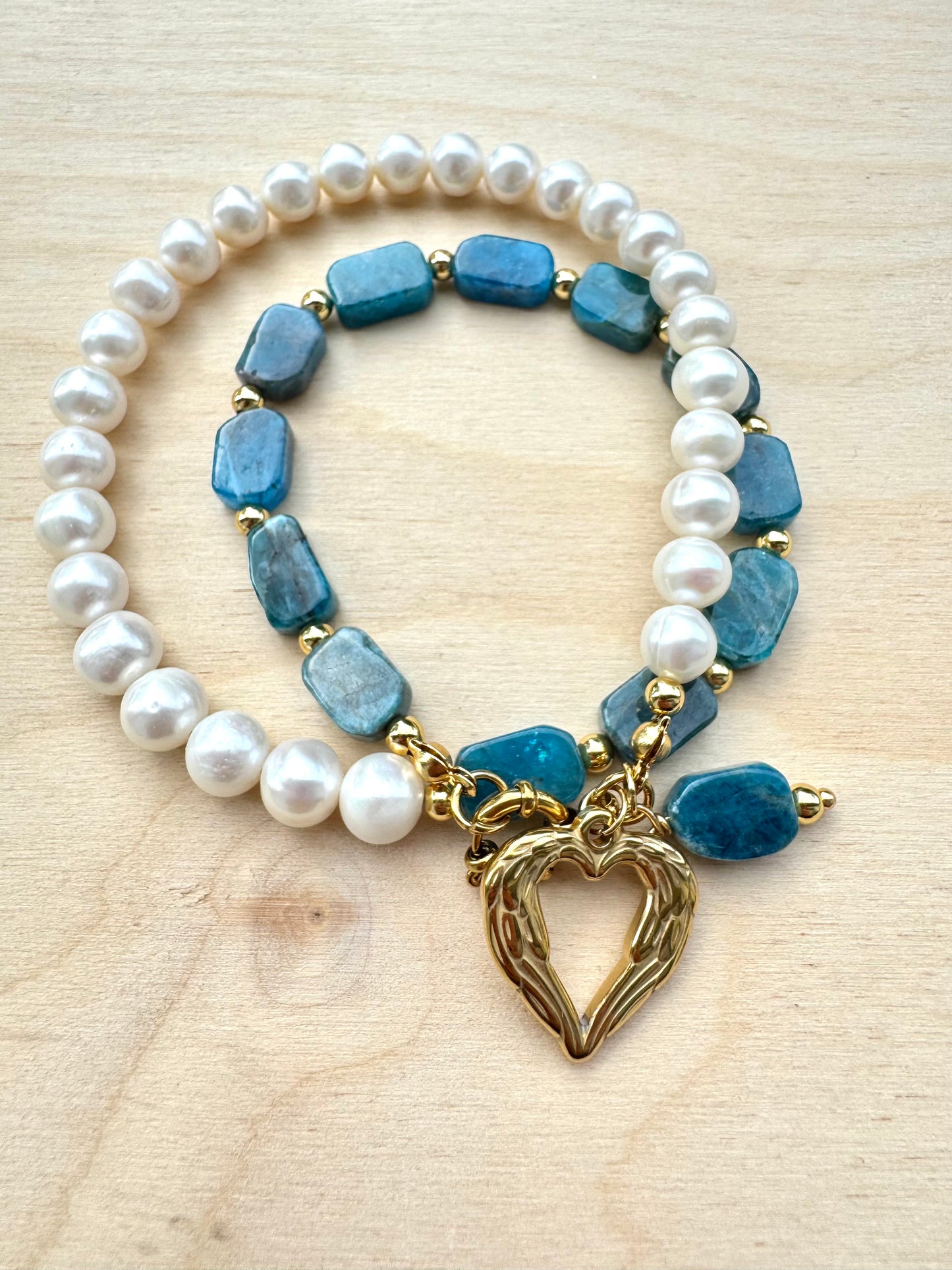 Sea & Sky Harmony – Pearl and Apatite Gem Necklace